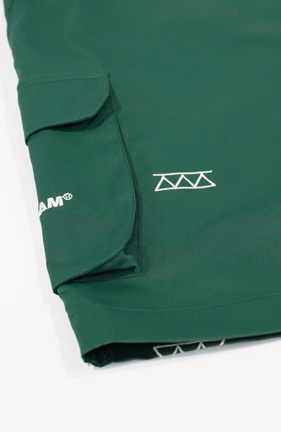 Short All over green