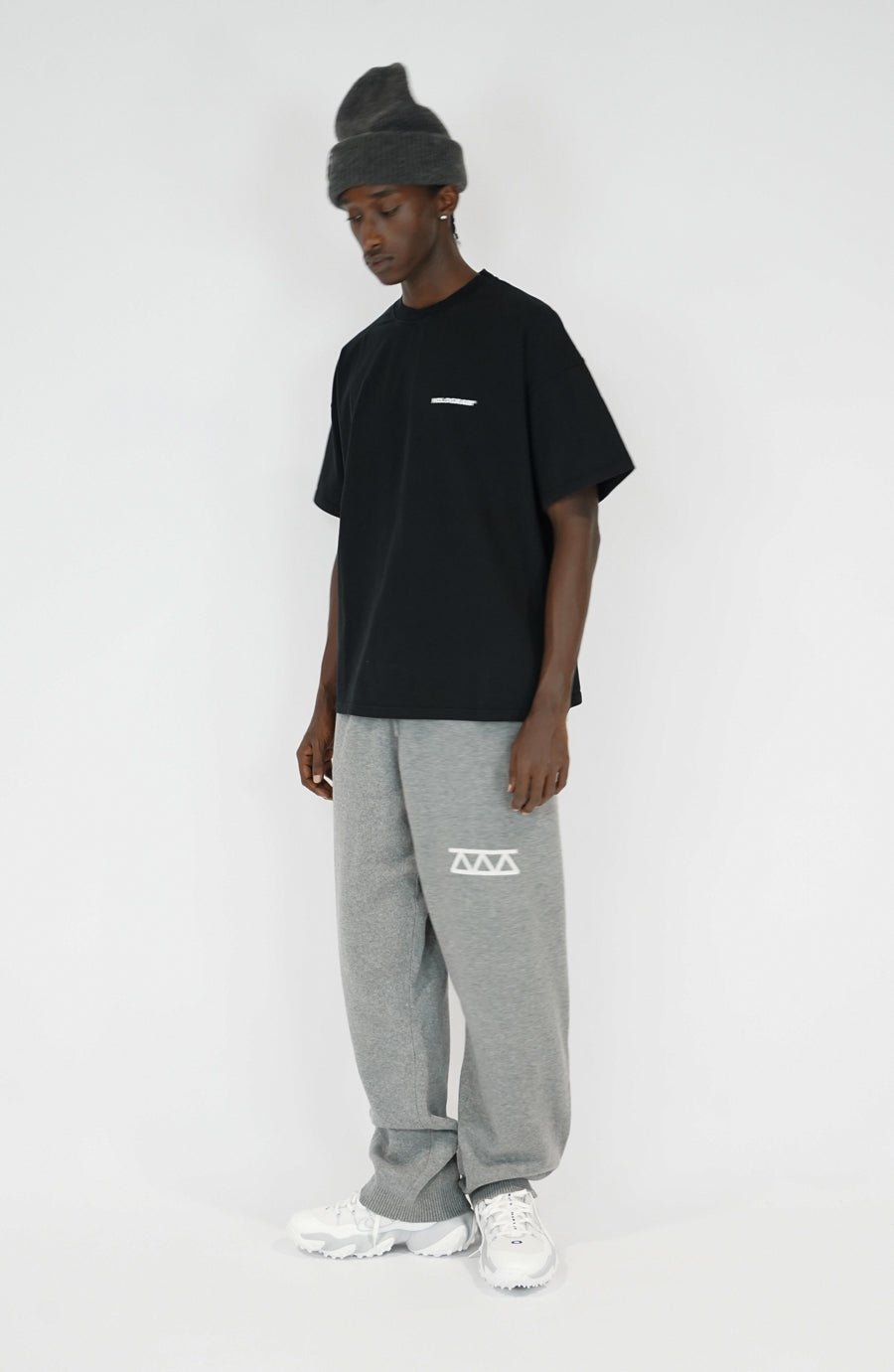 T-shirt Incense black